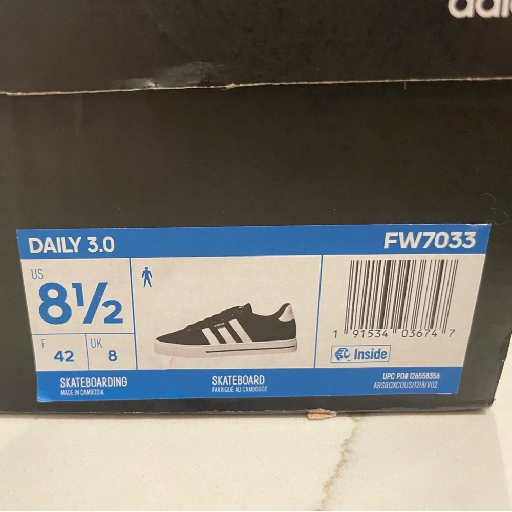 Adidas Skateboarding shoe - Picture 4 of 4